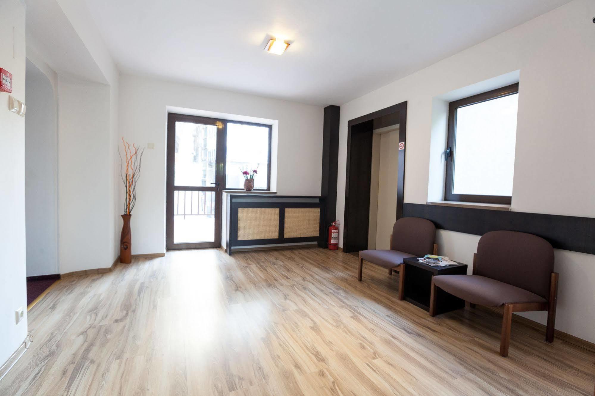Hotel Nelisse Bukurešť Exteriér fotografie